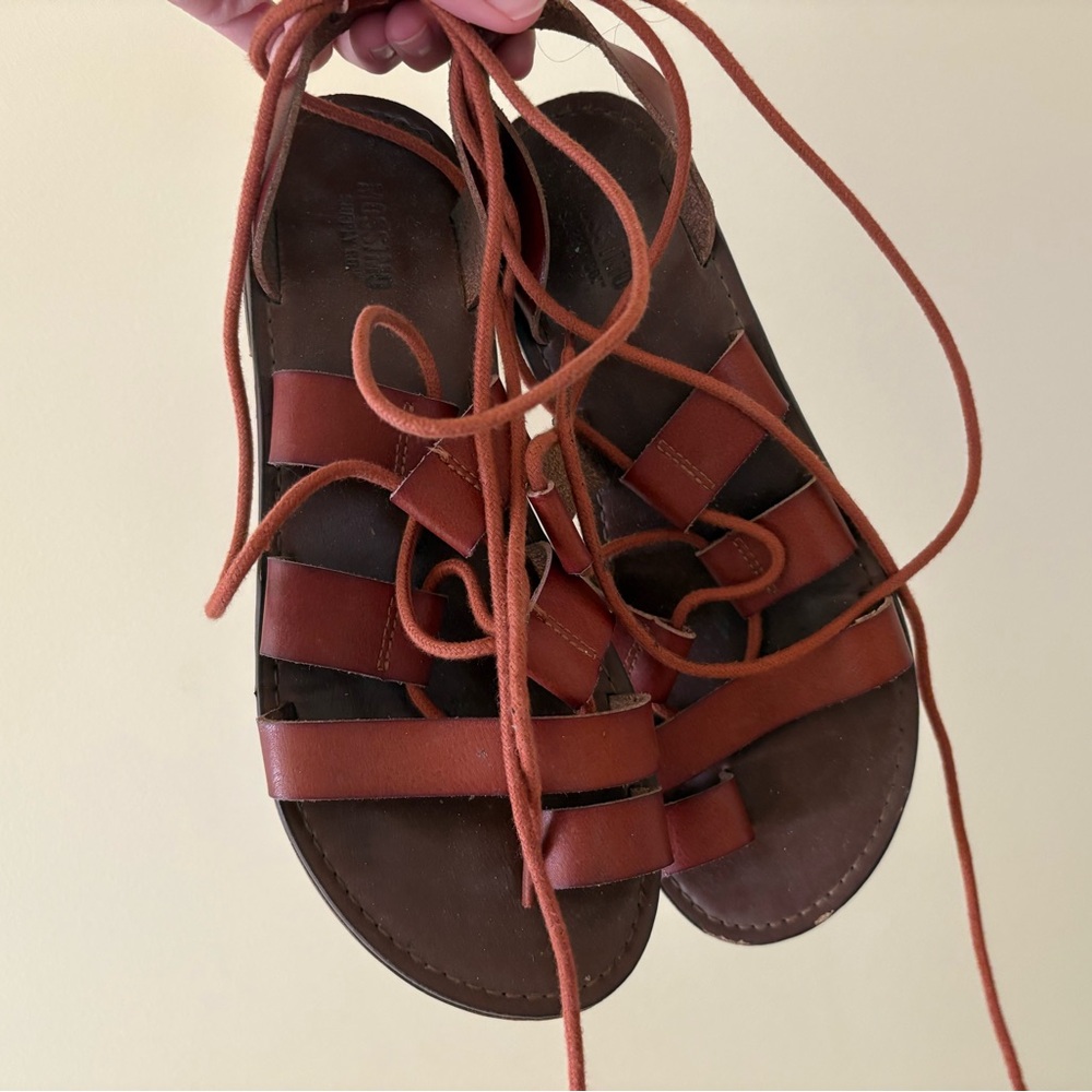 Target Mossimo Brown Gladiator Wrap Tie Flat Sandals Size 7
